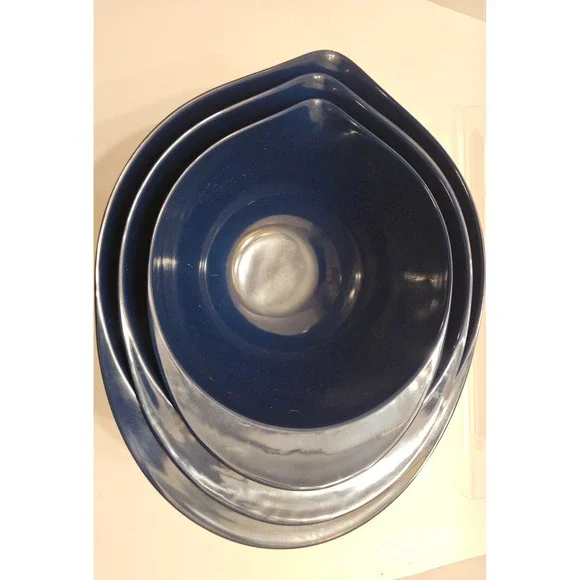 Williams Sonoma Navy Blue Melamine Nesting Mixing Bowls Set of 3 Pour Spout - Picture 3 of 9
